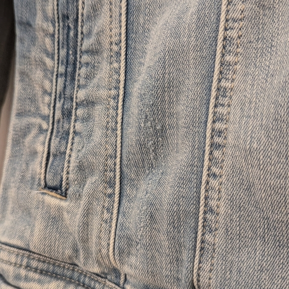 Women's Jean Jacket Size S - Picture 2 of 7